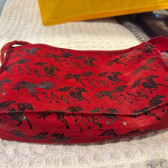 Leather/Suede Stampede Ruidoso Santa Fe Suede horse pattern purse - Picture 8 of 13